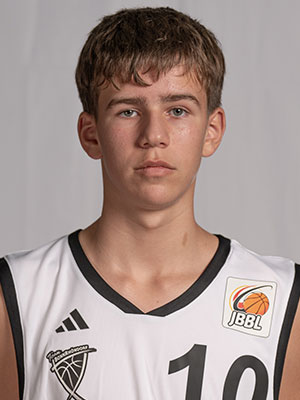 #10 Maximilian Neubert